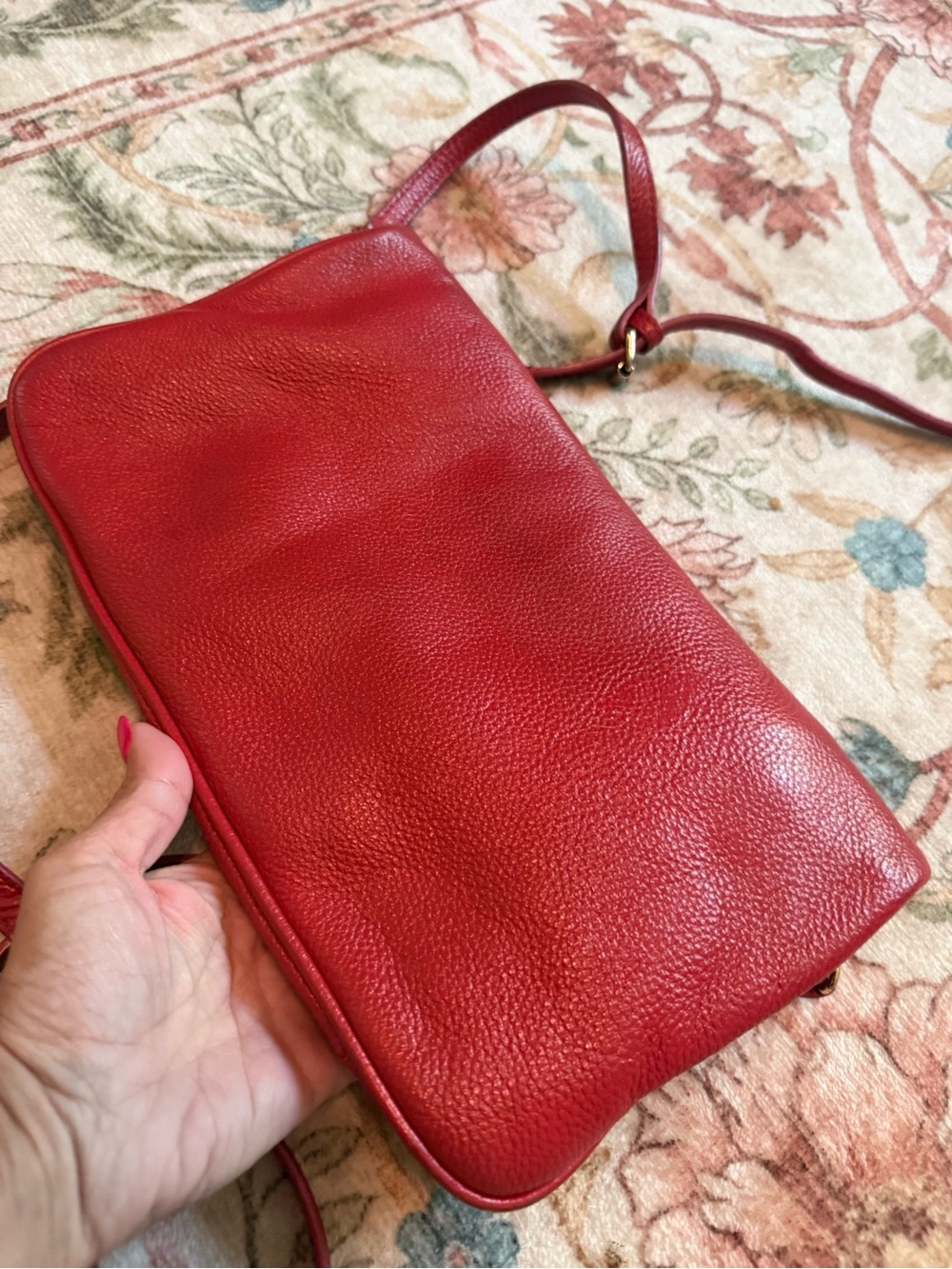 Marc by Marc Jacobs Red Leather Pebbled Crossbody with Gold Hardware - Picture 3 of 15